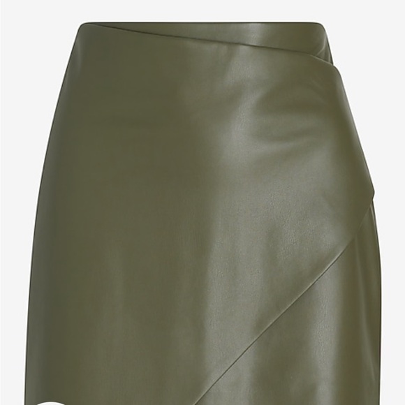 NWT Express High Waisted Faux Leather Wrap Front Mini Skirt, Cactus, size 16 - Picture 4 of 7